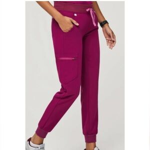 Figs dark magenta scrub pants… size small
